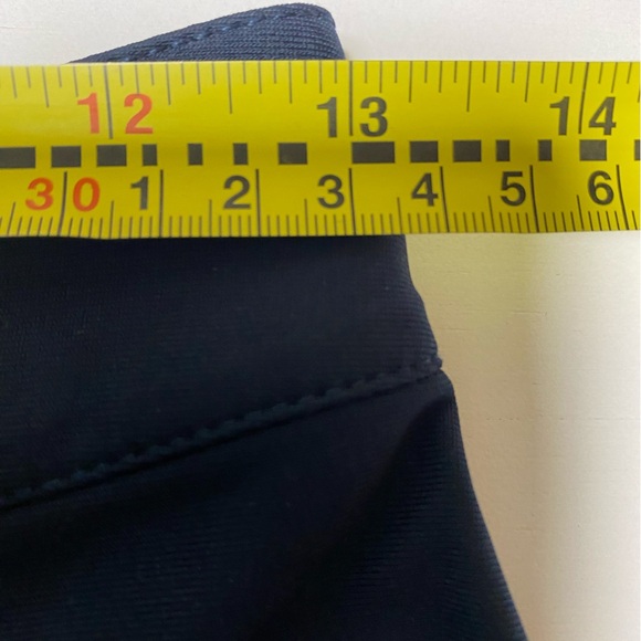 Lululemon Womens Pants Tapered Fit NAVY Stretch Size  2 - EUC - 4 Pocket Style - Picture 7 of 7